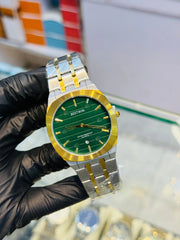 Luxury Gold Stainless Steel Watch – Elegant & Waterproof - Ascentstyles