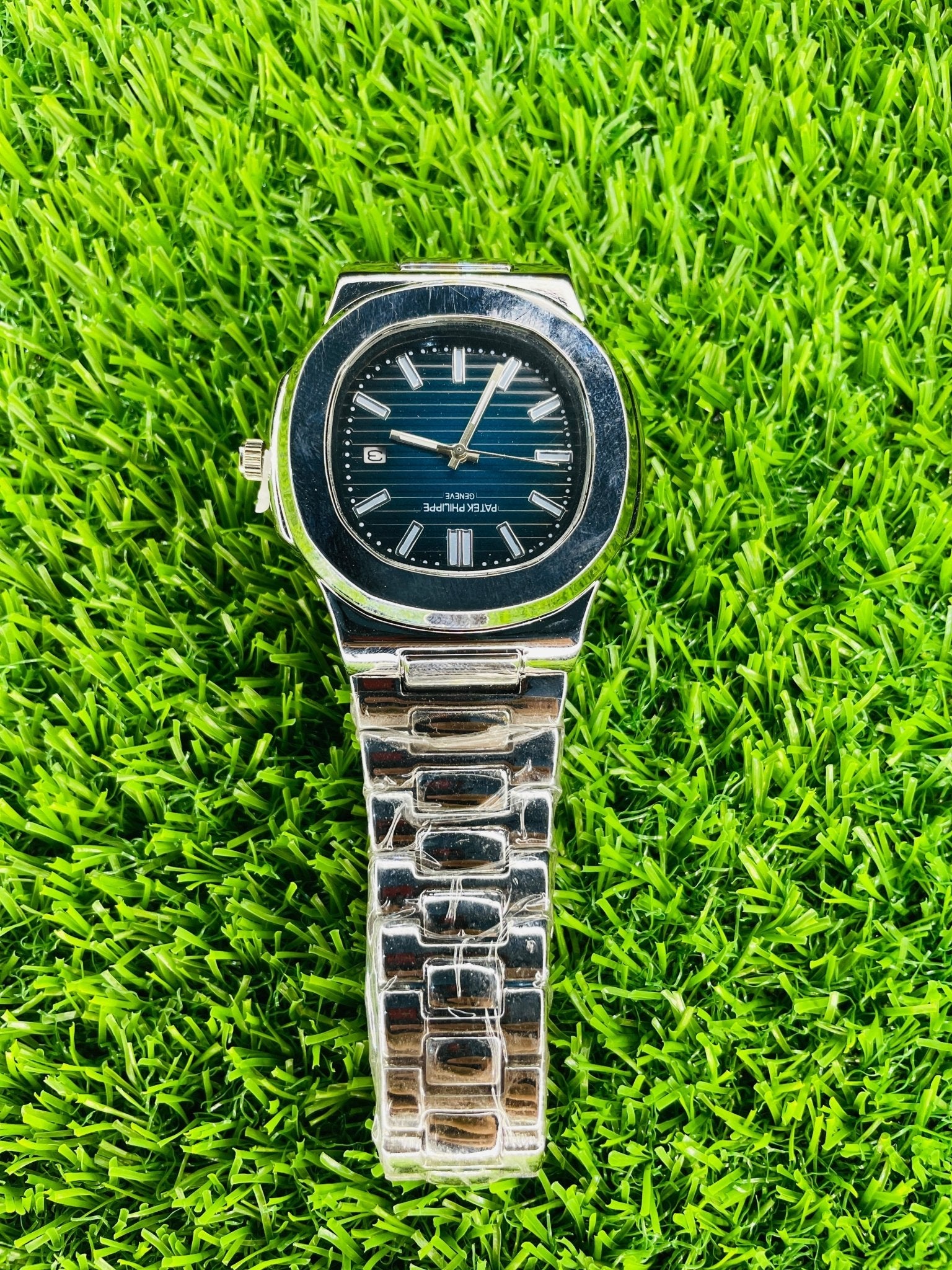 pp silver with blue dial with date - Ascent Styles